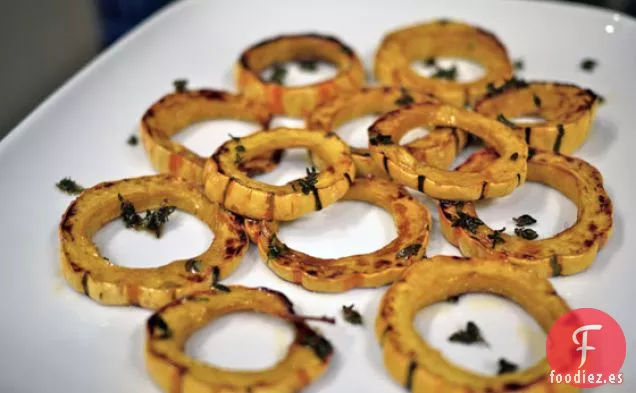Anillos De Calabaza Con Mantequilla Dorada De Tomillo