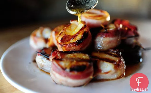 Vieiras Envueltas en Tocino con Mantequilla de Chile