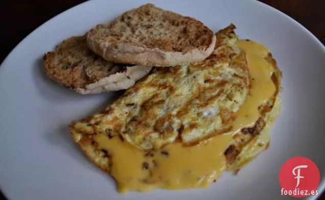 Tortilla De Manzana Caramelizada Y Queso Cheddar