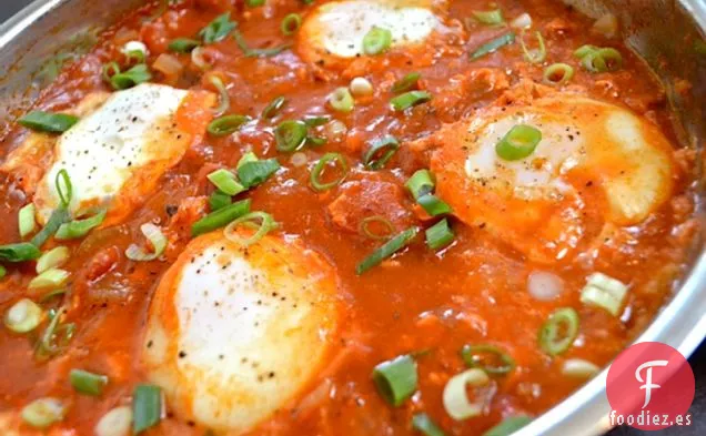 Salsa de Huevos Escalfados y Sémola