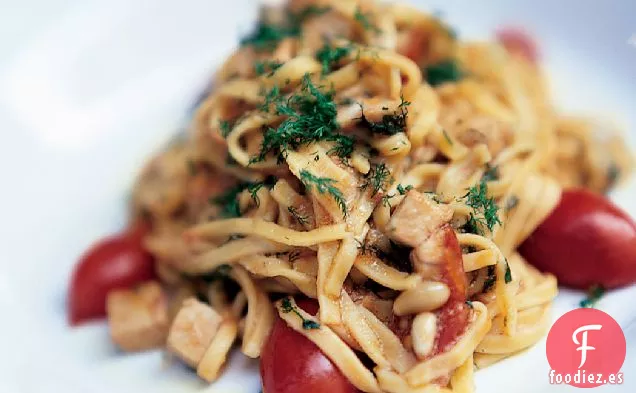Linguini con Atún Fresco, Tomates y Limón