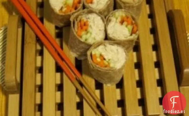 Rollo de Sushi de Atún Envuelto en Kewl