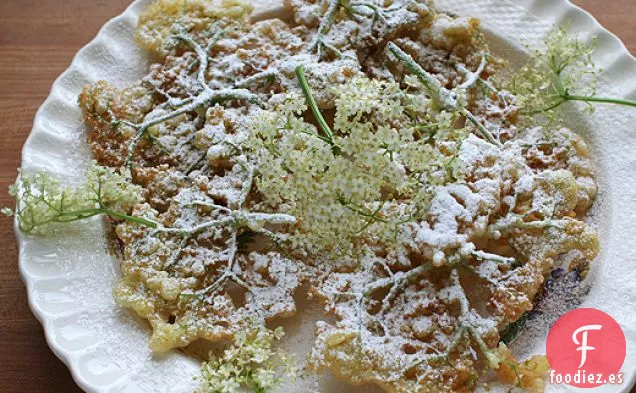 Buñuelos de Flor de Saúco