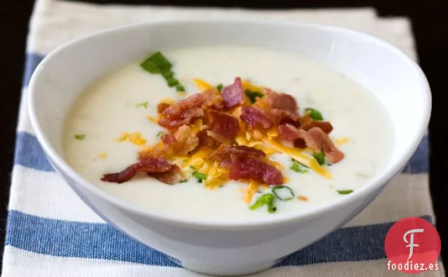 Sopa de Patata Cargada Aligerada