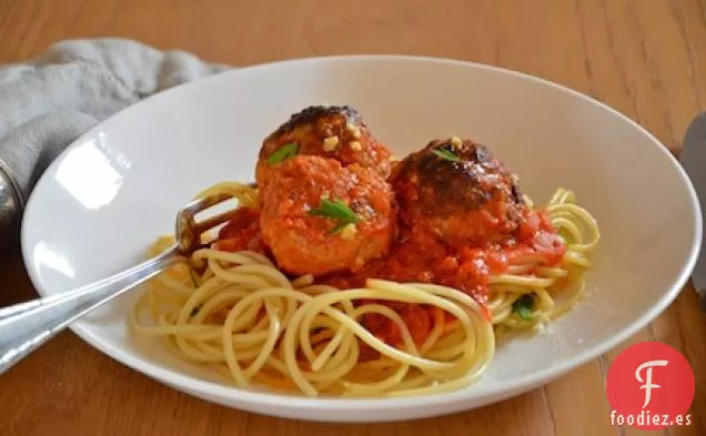 Espaguetis Y Albóndigas De Pavo