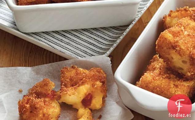 Bocados de Queso con Macarrones y Pimiento