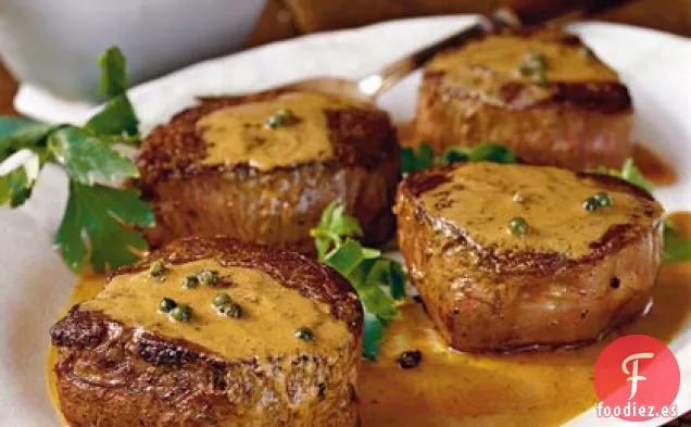 Filetes De Ternera Con Salsa De Pimienta Verde