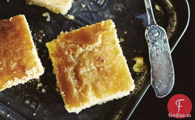 Pan de Maíz Con Mantequilla de Miel