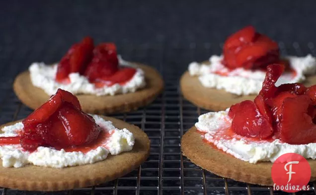 Tartaletas Graham de ricotta y fresa