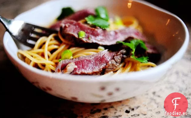 Ensaladeras de Fideos de Ternera