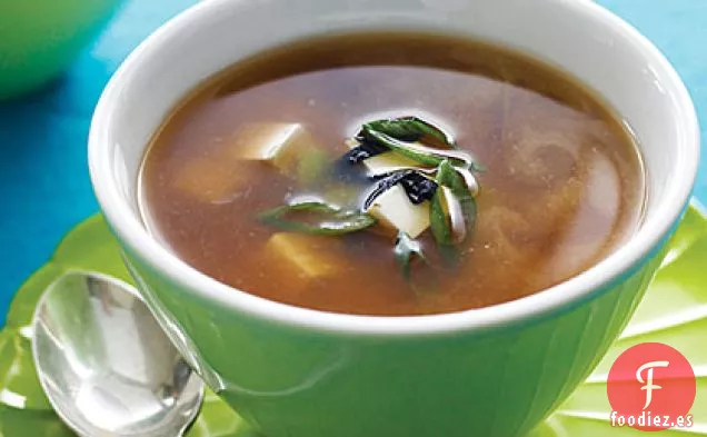 Sopa de Miso con Tofu y Nori