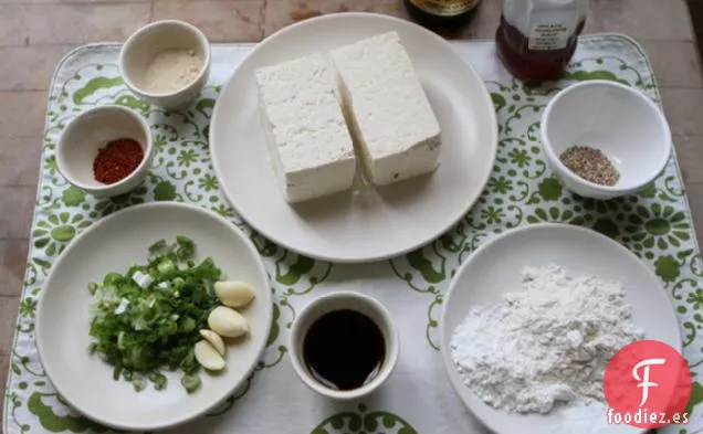 Tofu sazonado con soja (doobu Jorim)
