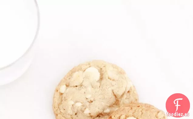 Galletas de Chocolate Blanco y Nueces de Macadamia para el 1er Intercambio Anual de Galletas de Great Food Blogger