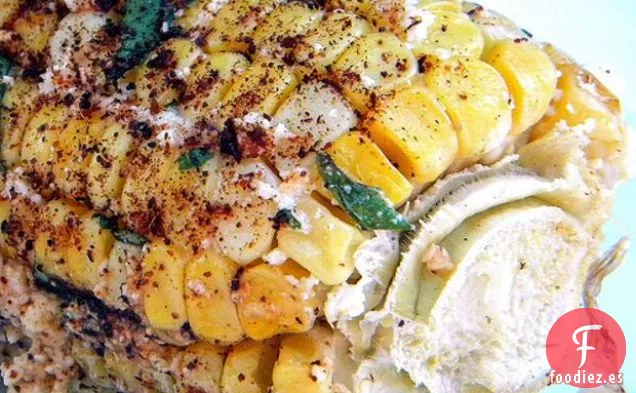 Maíz Tostado Con Queso, Cilantro Y Chile