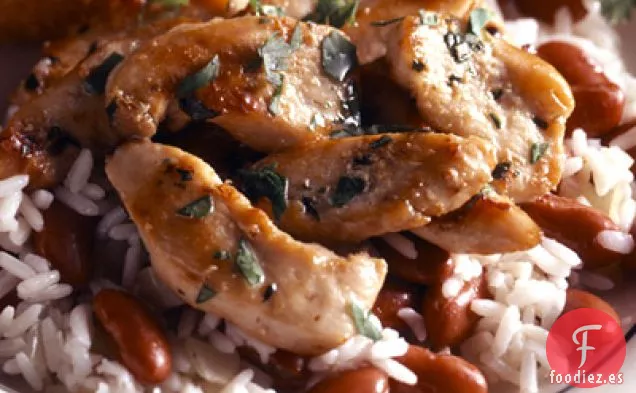 Pollo Cilantro Con Frijoles y Arroz