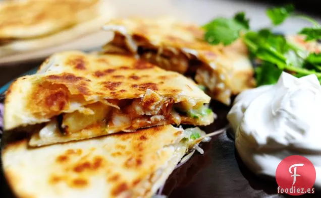 Quesadilla de Pollo y Piña a la Parrilla