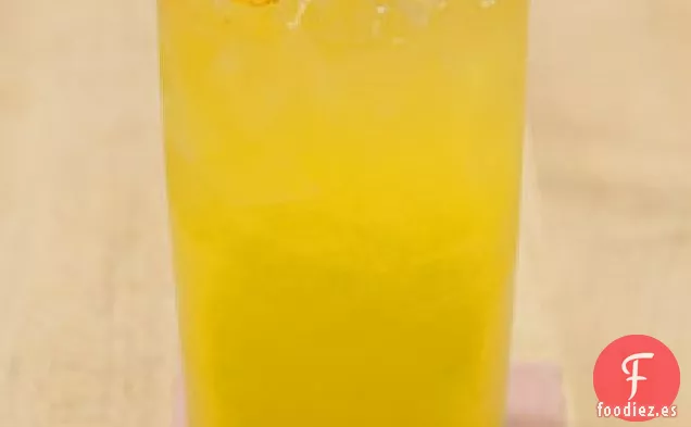 Highball de naranja quemado