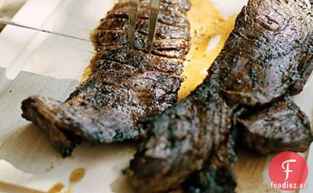 Bistec Gaucho con Chimichurri de Cuatro Hierbas