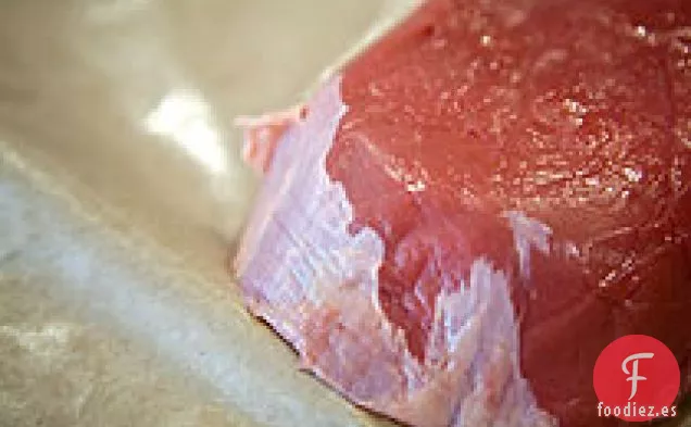 Bistec a la parrilla Londinense frito en sartén de mamá