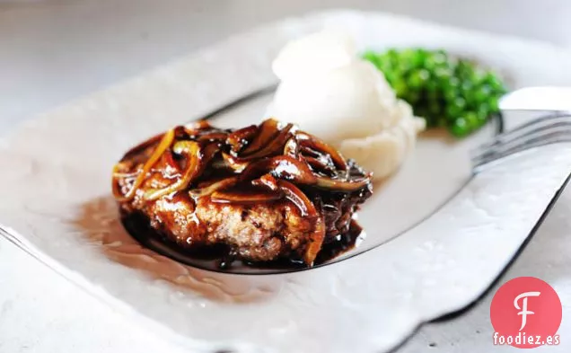 Carne de Salisbury, Puré de Papas y Guisantes