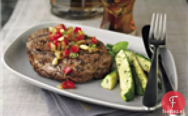 Filetes De Cinta Negra Con Cebollas Caramelizadas