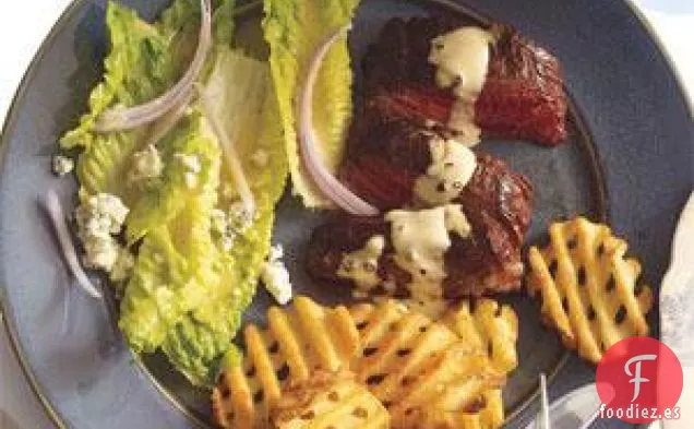 Bistec Con Salsa De Coñac Y Ensalada