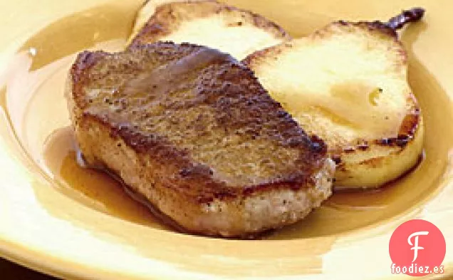 Chuletas De Cerdo Con Especias De Comino Y Peras Salteadas