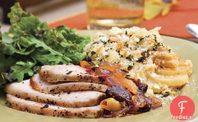 Asado De Cerdo A La Parrilla Con Compota De Frutas