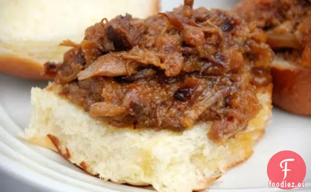 Cerdo Tirado De Pera Y Cebolla Dulce