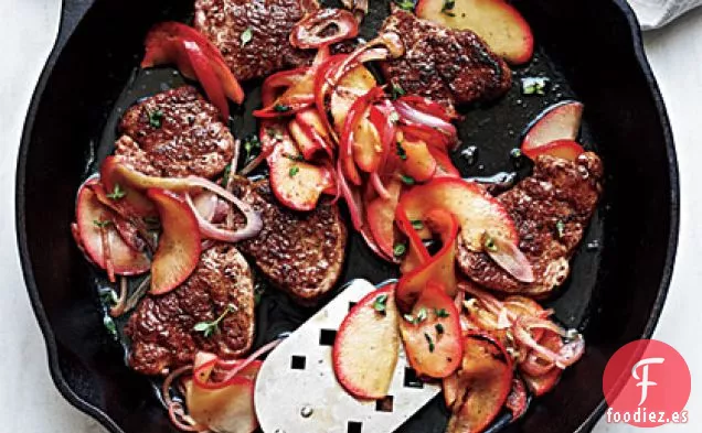 Solomillo de Cerdo con Especias y Manzanas Salteadas