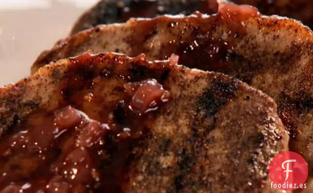 Chuletas de Cerdo a la Parrilla Untadas con Especias