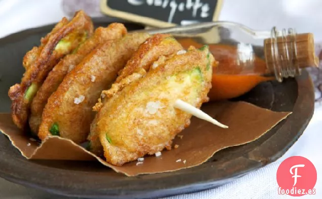 Buñuelos De Calabacín De Mi Jardín Orgánico Con Ketchup De Kumato Hecho En Casa