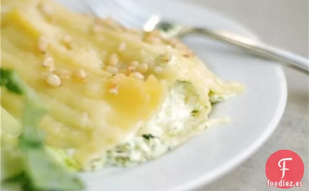 Manicotti De Rúcula Y Guisantes Con Piñones Tostados