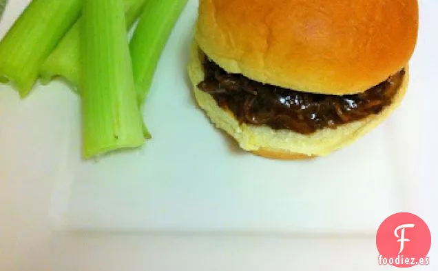 Sliders de Barbacoa de Cocción Lenta