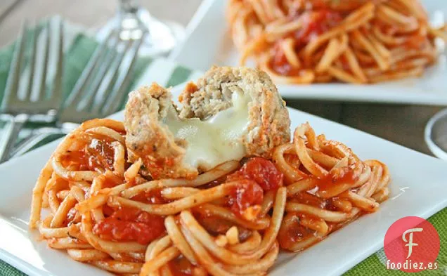 Albóndigas de Pavo Rellenas de Mozzarella