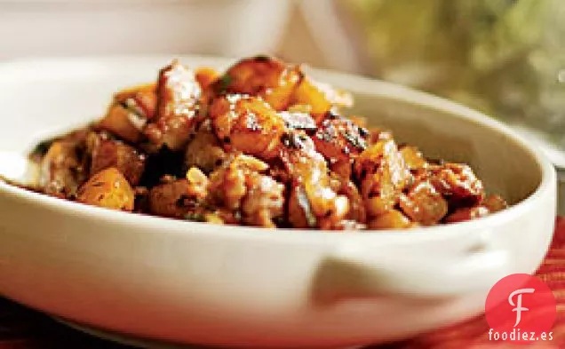 Salteado de Salchichas, Patatas y Manzanas