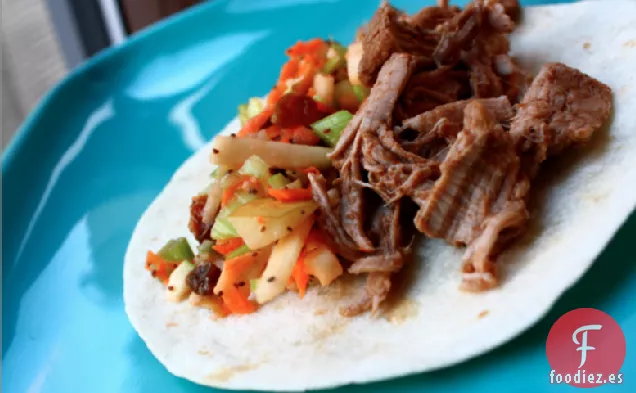 Tortillas de Cerdo Estofadas con Cerveza de Raíz