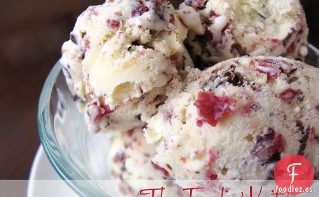 Helado Crujiente de Almendras y Chocolate de Arándano Rojo