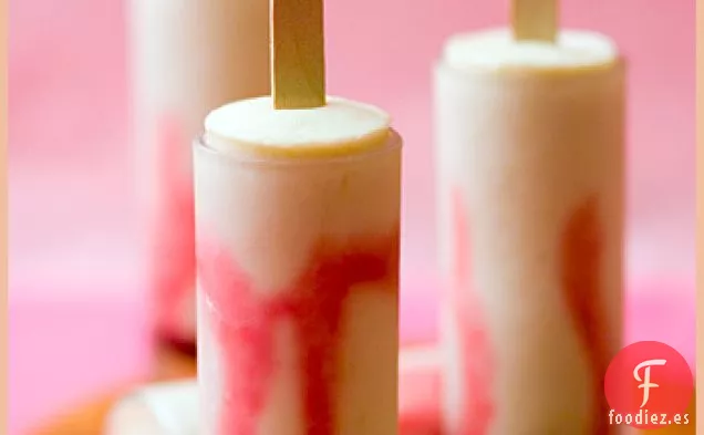 Paletas de Hielo de Ruibarbo y Yogur de Frambuesa