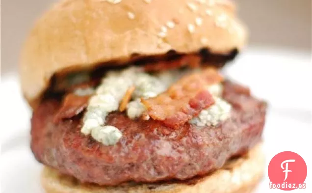 Hamburguesas de Tocino y Queso Azul