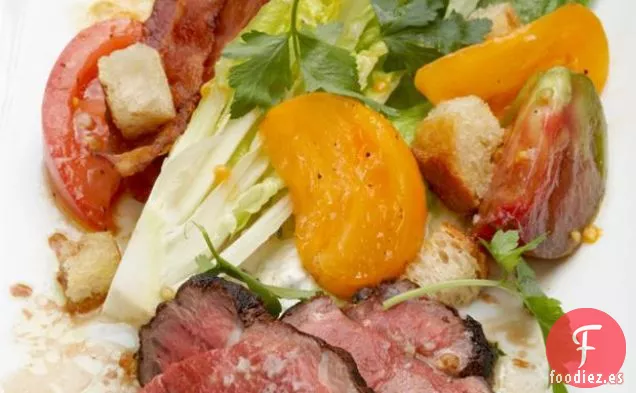 Rodaja De Queso Azul Con Bistec Y Tocino