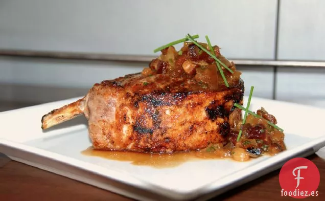 Chuletas de Cerdo a la Sidra Con Receta De Chutney de tocino y Arce