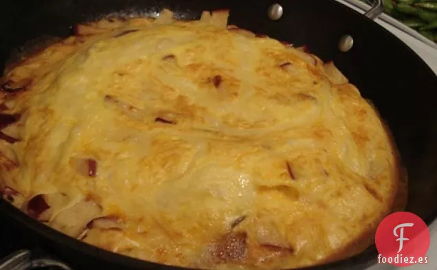 Frittata de manzana, queso cheddar y tocino