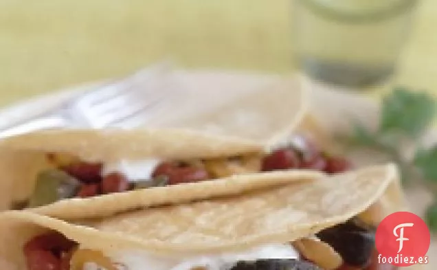 Frijoles Pintos Y Tacos Poblanos