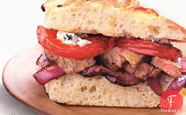 Sándwiches de Carne a la Parrilla con Verduras Balsámicas