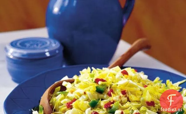 Ensalada de Col con Vinagre Picante