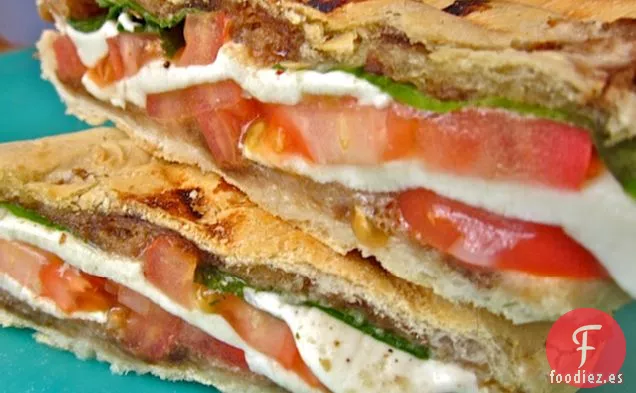 Panini de Caprese Balsámico