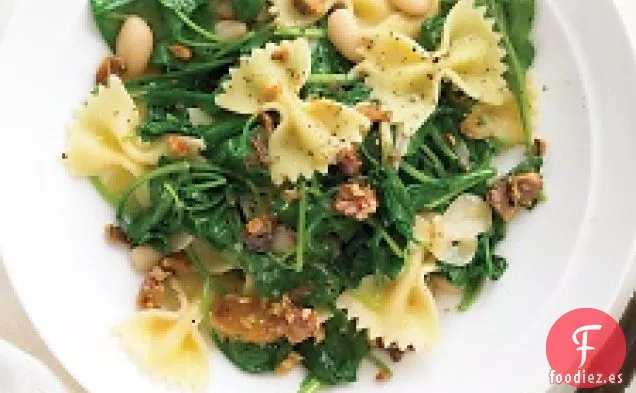 Pasta Con Rúcula, Frijoles Blancos Y Nueces