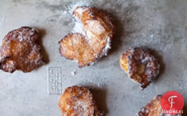 Ensalada De manzana Y tocino Con Vinagreta Balsámica De Miel