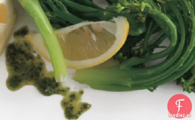 Broccolini con Aceite de Hierbas Italianas